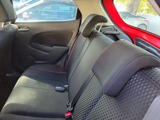 2012 Mazda Mazda2 Touring