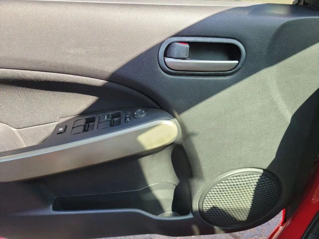 2012 Mazda Mazda2 Touring