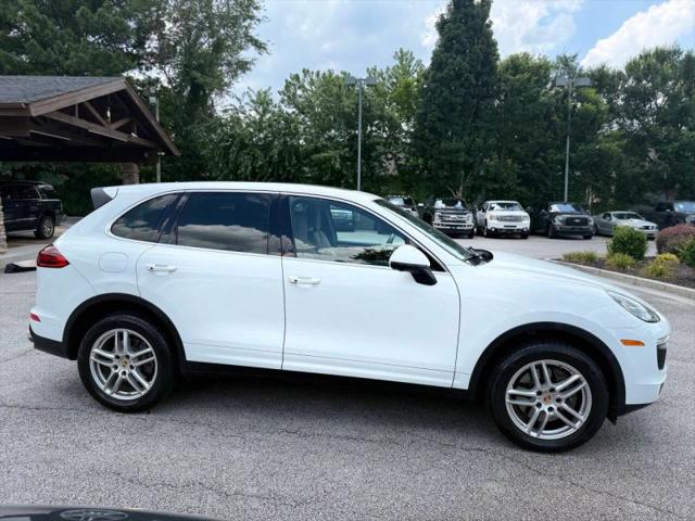 2016 Porsche Cayenne Base