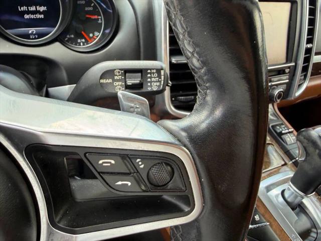 2016 Porsche Cayenne Base