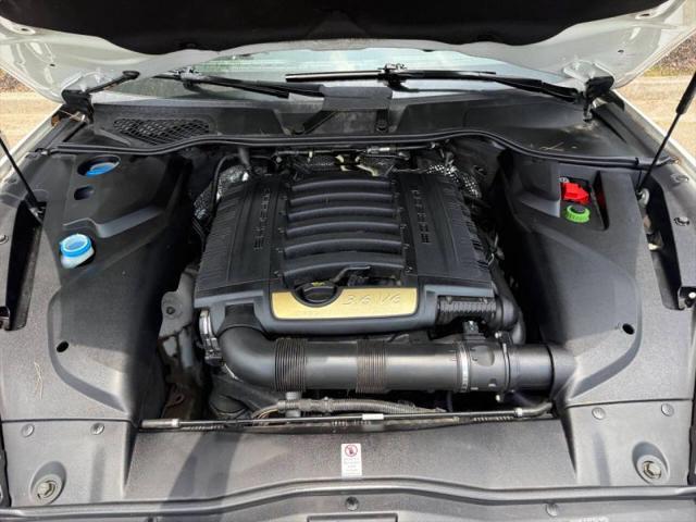 2016 Porsche Cayenne Base