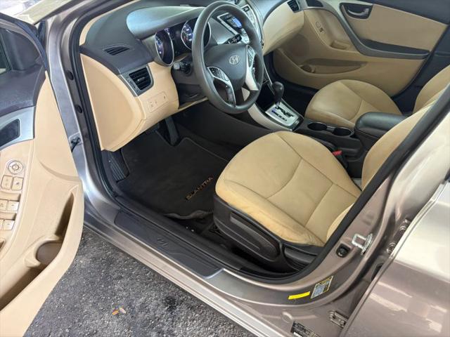 2012 Hyundai Elantra GLS