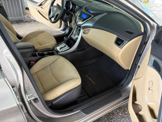 2012 Hyundai Elantra GLS