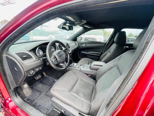 2019 Chrysler 300 Touring for sale in Tampa, FL