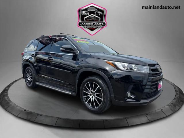 2017 Toyota Highlander SE for sale in Houston, TX