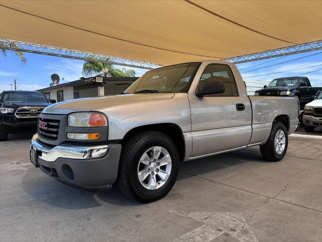 2007 GMC Sierra 1500 Classic Work Truck Pickup 2D 6 1/2 ft for sale in Bloomington, CA