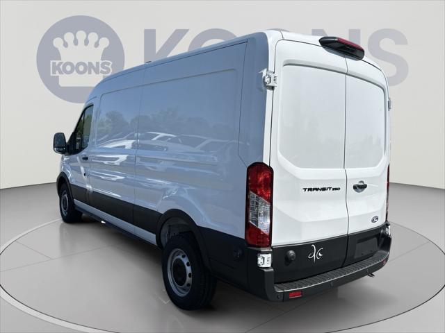 2026 Ford Transit Cargo Van Base