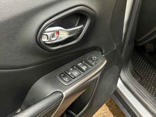 2021 Jeep Cherokee Latitude Lux FWD