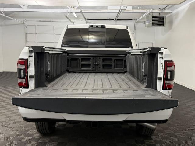 2021 Ram 3500 Limited Mega Cab 4x4 64 Box