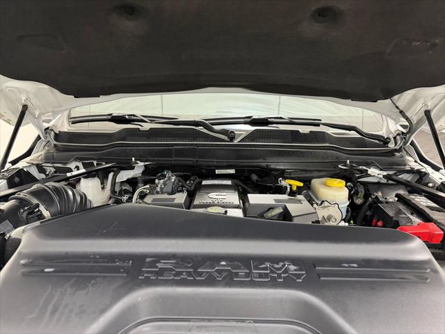 2021 Ram 3500 Limited Mega Cab 4x4 64 Box