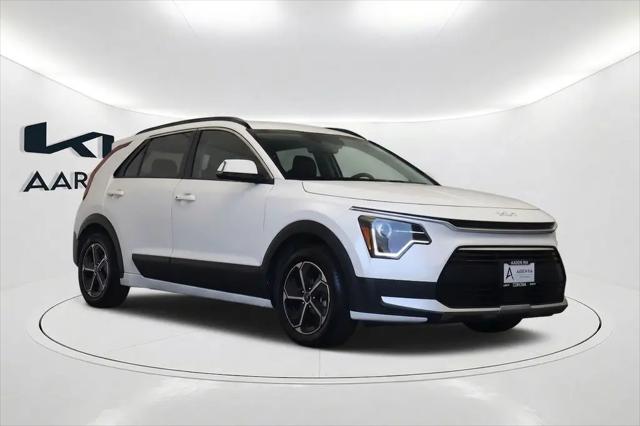 2023 Kia Niro EX