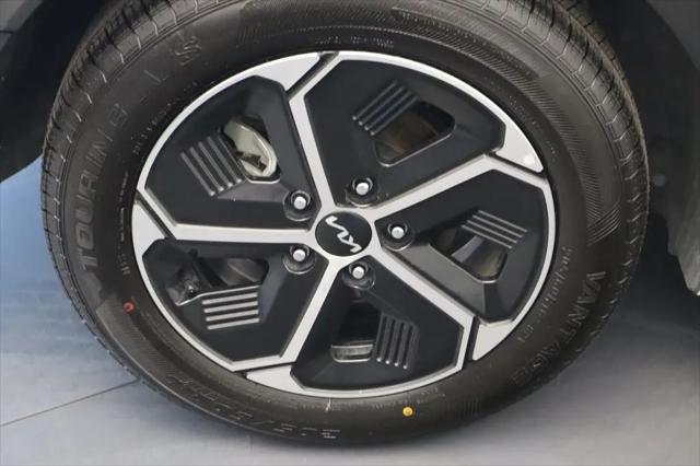 2023 Kia Niro EX
