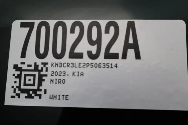 2023 Kia Niro EX