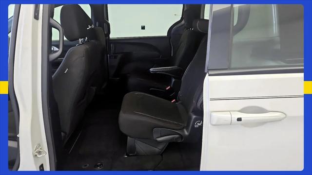 2021 Chrysler Pacifica Touring