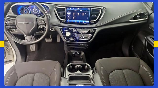2021 Chrysler Pacifica Touring