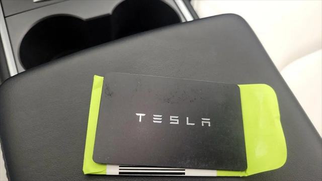 2021 Tesla Model 3 Standard Range Plus Rear-Wheel Drive