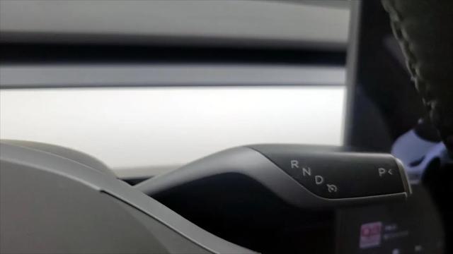 2021 Tesla Model 3 Standard Range Plus Rear-Wheel Drive