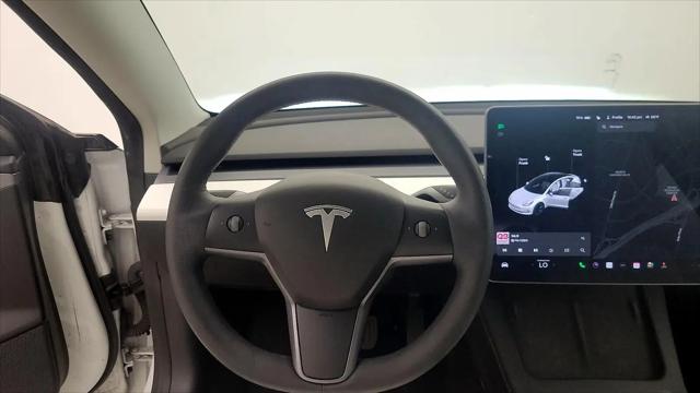 2021 Tesla Model 3 Standard Range Plus Rear-Wheel Drive