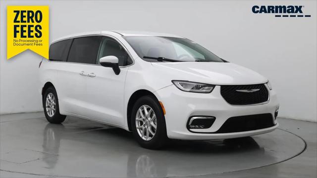 2023 Chrysler Pacifica Touring L for sale in Escondido, CA