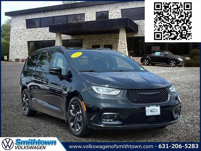 2025 Chrysler Pacifica Limited for sale in St. James, NY