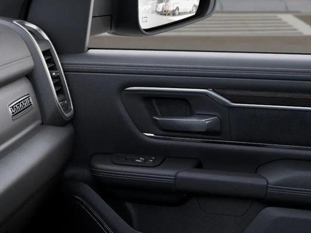 2026 Ram 1500 Laramie Crew Cab 4x4 5'7" Box