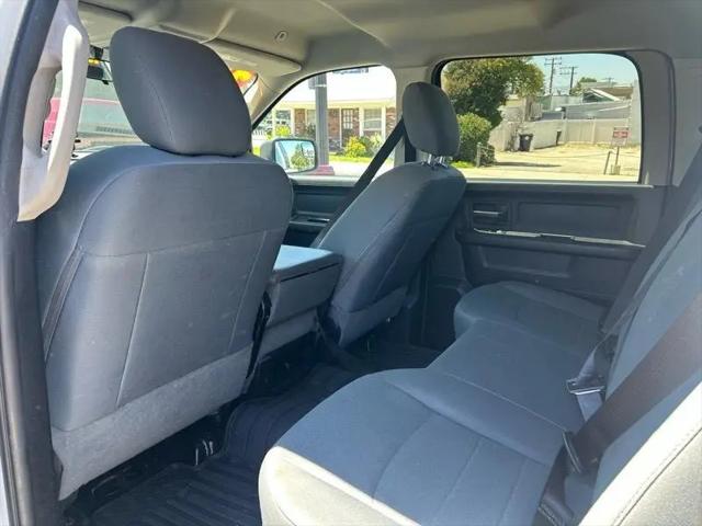 2017 Ram 2500 Tradesman Crew Cab 4x2 8 Box