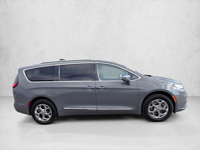 2021 Chrysler Pacifica Limited AWD