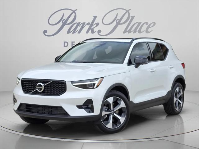2026 Volvo XC40 Plus, B5 AWD Gas (mild hybrid), Dark for sale in Dallas, TX
