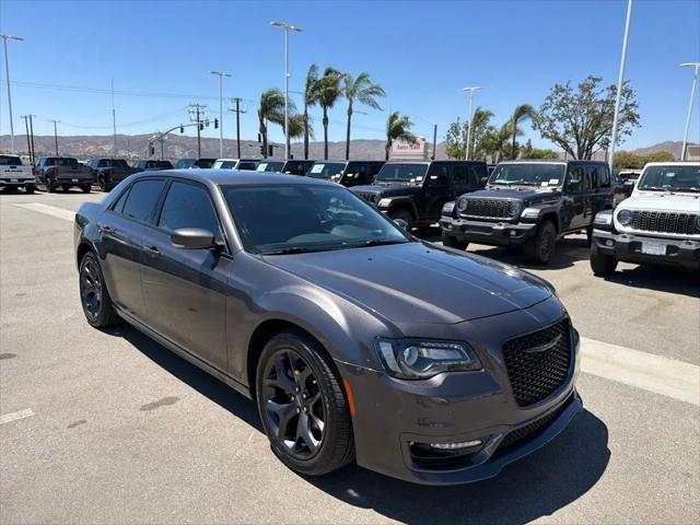 2023 Chrysler 300 Touring L