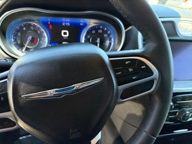 2023 Chrysler 300 Touring L