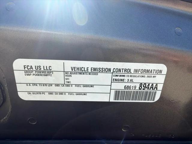 2023 Chrysler 300 Touring L