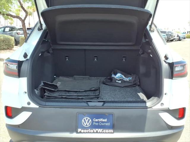 2023 Volkswagen ID.4 Pro