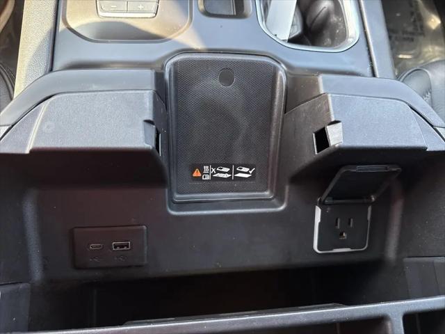 2023 GMC Sierra 1500 4WD Crew Cab Short Box Denali