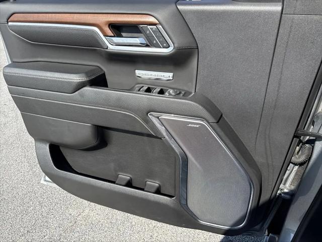 2023 GMC Sierra 1500 4WD Crew Cab Short Box Denali