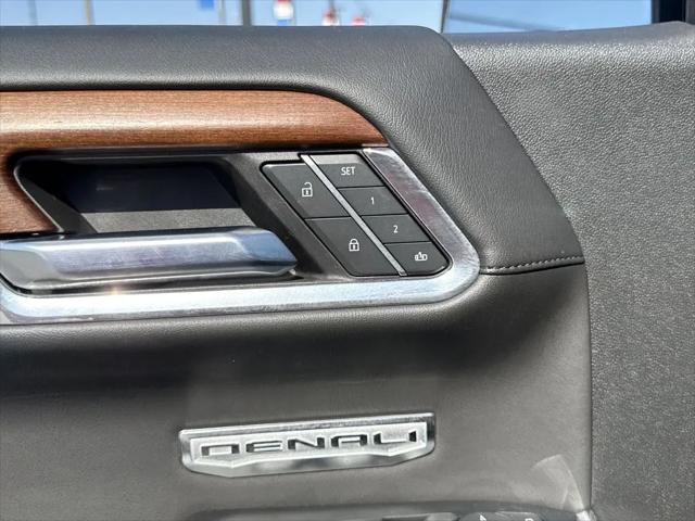 2023 GMC Sierra 1500 4WD Crew Cab Short Box Denali