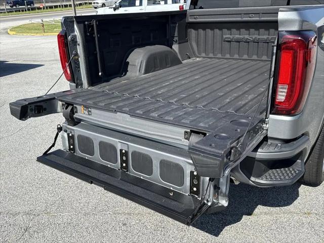 2023 GMC Sierra 1500 4WD Crew Cab Short Box Denali