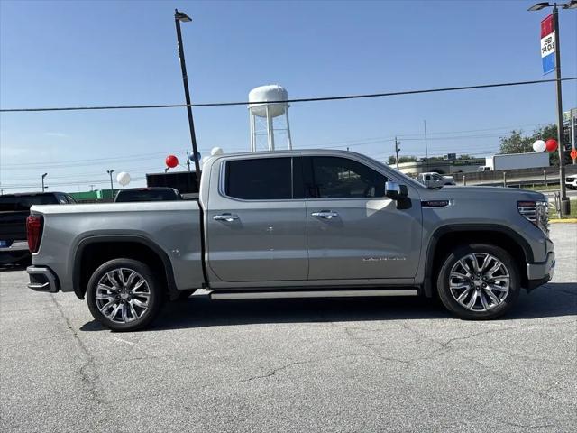 2023 GMC Sierra 1500 4WD Crew Cab Short Box Denali