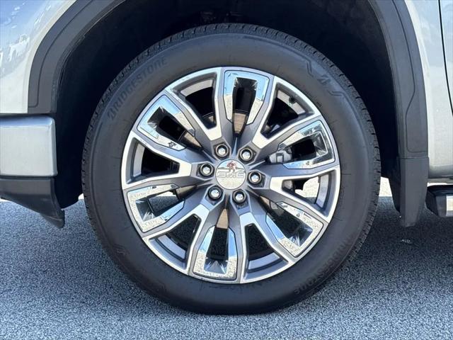 2023 GMC Sierra 1500 4WD Crew Cab Short Box Denali