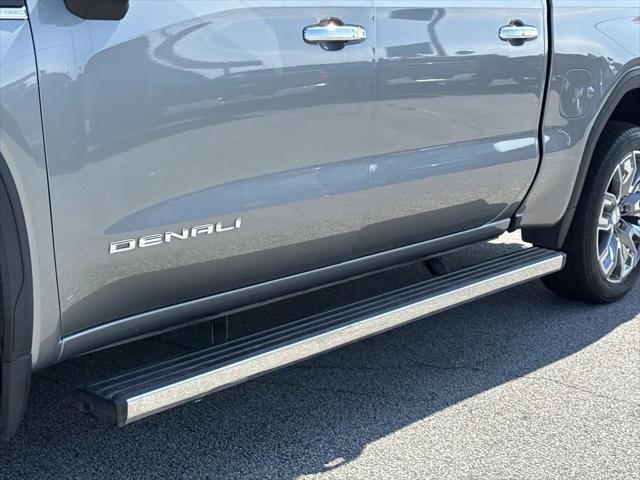 2023 GMC Sierra 1500 4WD Crew Cab Short Box Denali