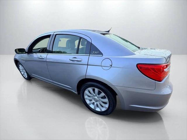 2013 Chrysler 200 Touring