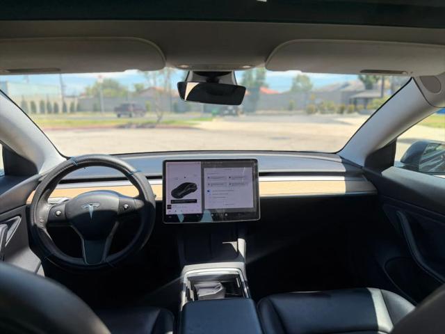 2021 Tesla Model 3 Standard Range Plus Rear-Wheel Drive