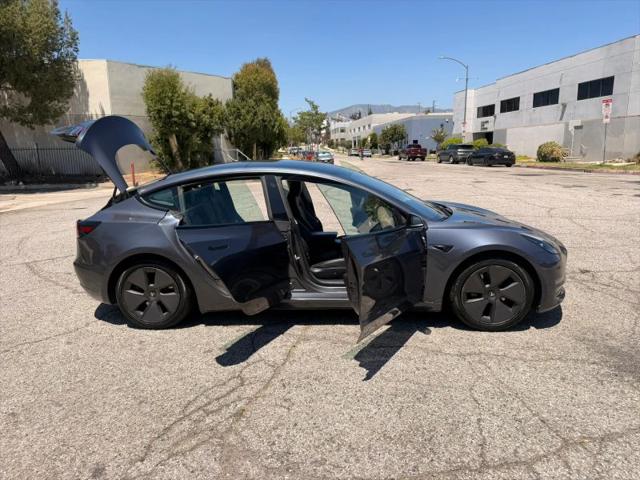 2021 Tesla Model 3 Standard Range Plus Rear-Wheel Drive