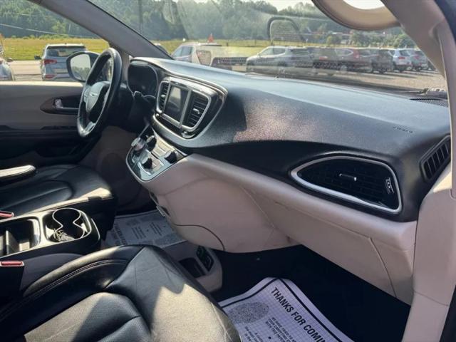 2019 Chrysler Pacifica Touring L