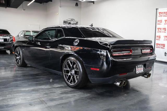 2016 Dodge Challenger R/T Plus Shaker