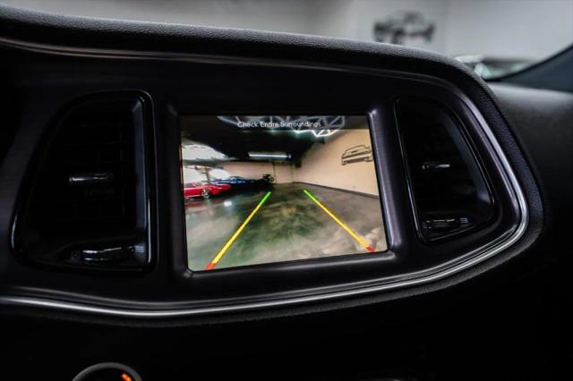 2016 Dodge Challenger R/T Plus Shaker