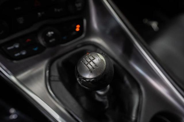 2016 Dodge Challenger R/T Plus Shaker