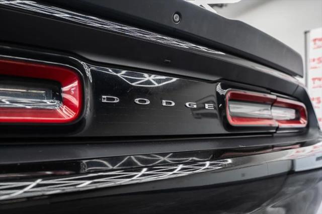 2016 Dodge Challenger R/T Plus Shaker