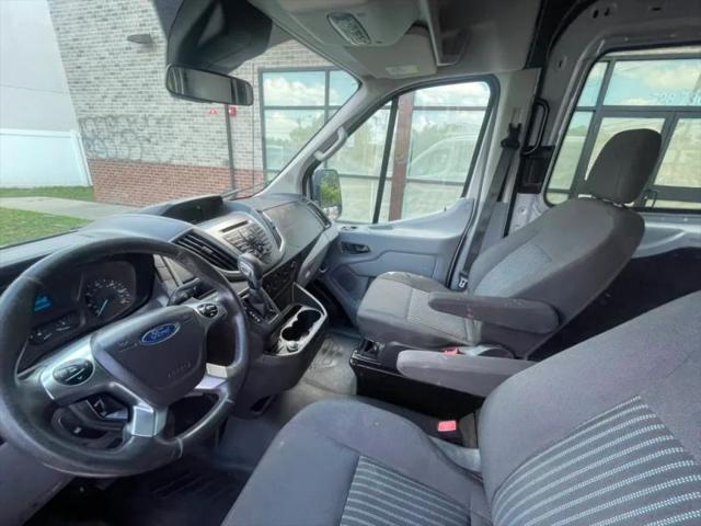 2017 Ford Transit Medium Roof w/Sliding Side Door w/LWB