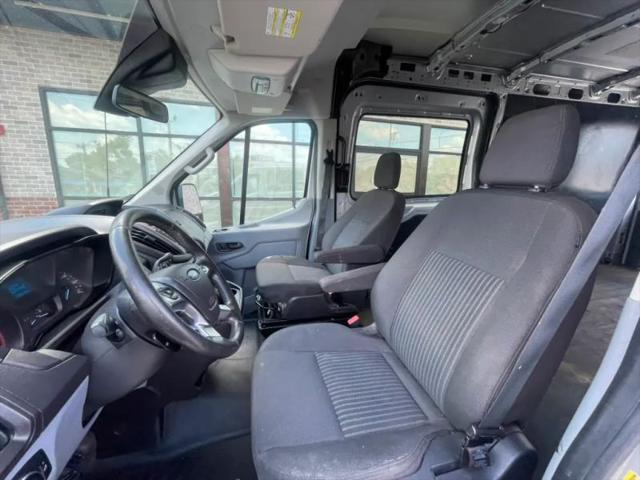 2017 Ford Transit Medium Roof w/Sliding Side Door w/LWB