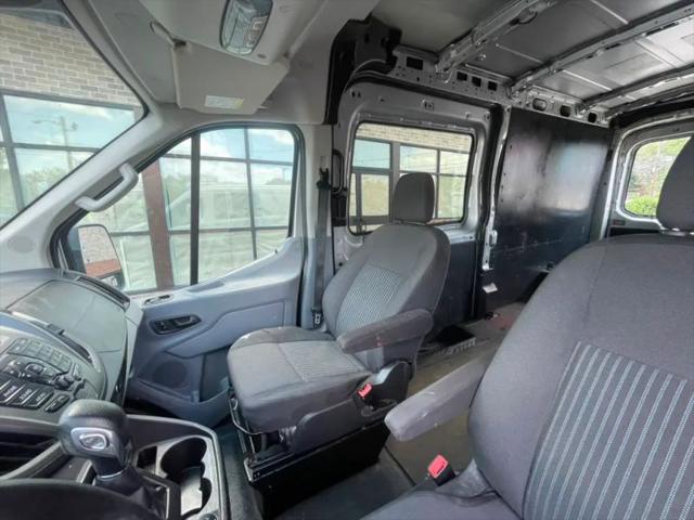 2017 Ford Transit Medium Roof w/Sliding Side Door w/LWB